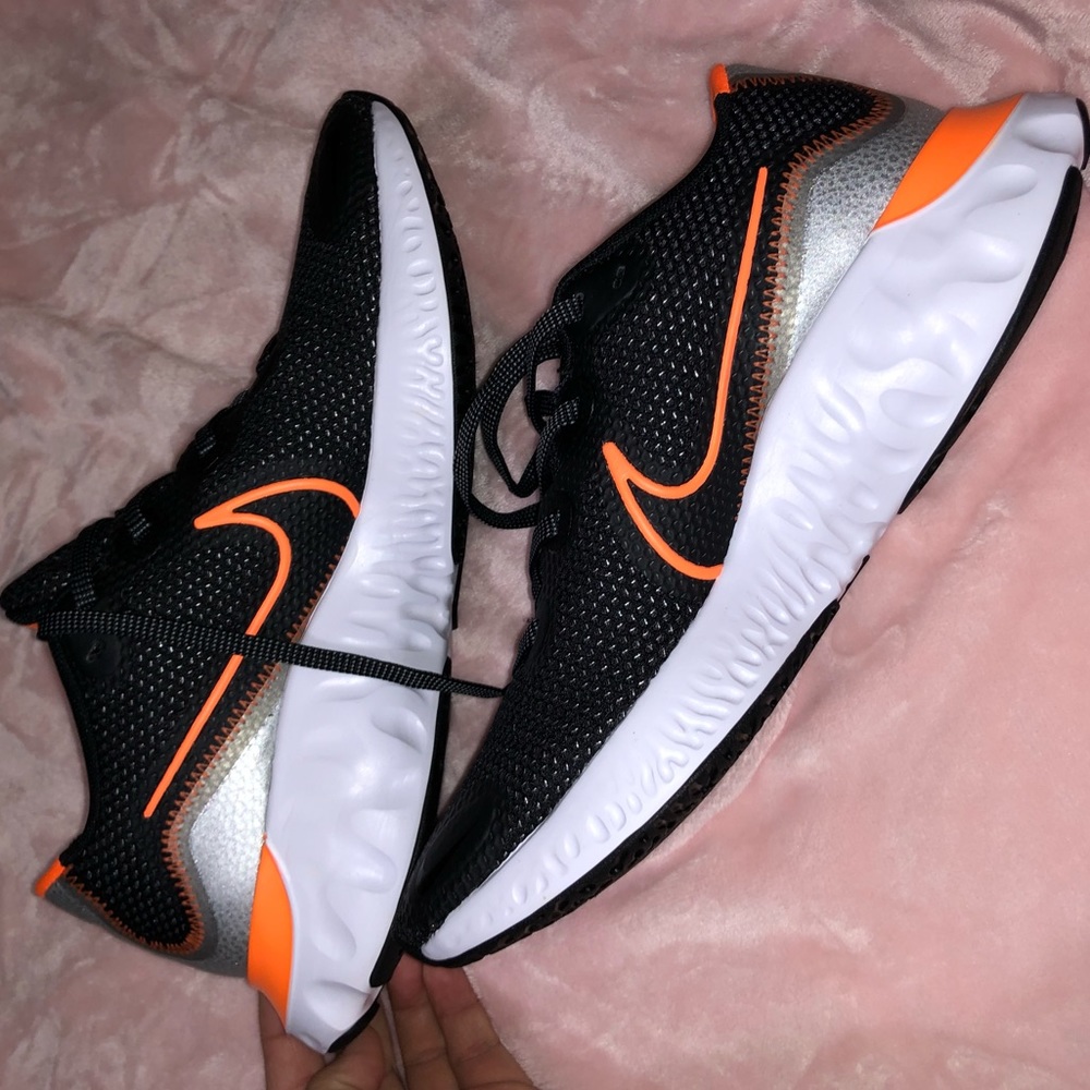 Nike Renew Run